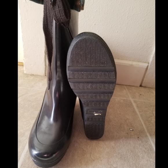 Rain Boots - Picture 4 of 4